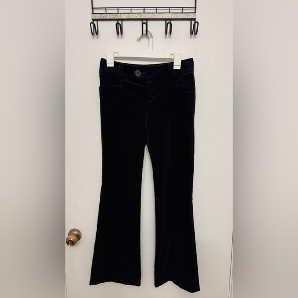 Banana Republic Women Black Velvet pants size 2